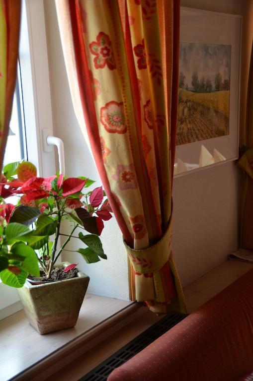 Hotel Post Jungingen Екстер'єр фото